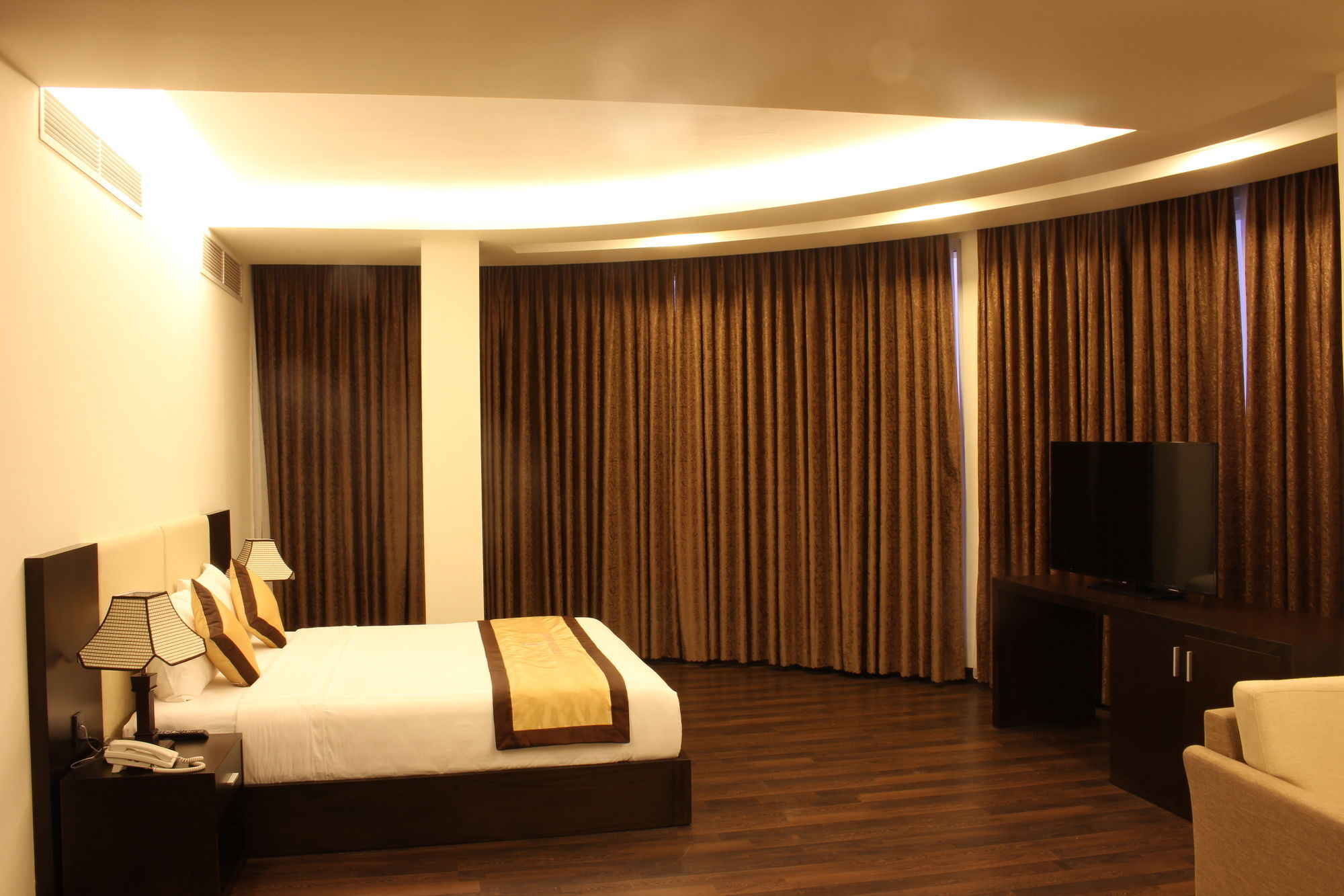 International Hotel Can Tho Buitenkant foto