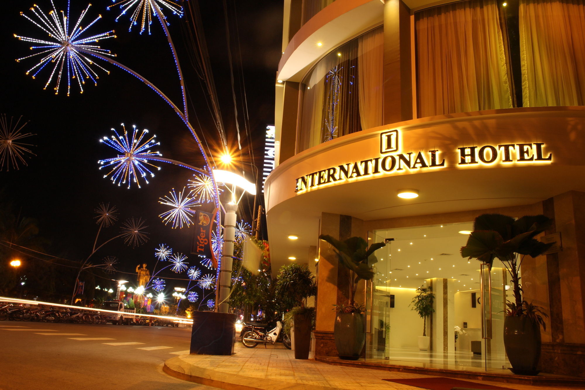International Hotel Can Tho Buitenkant foto